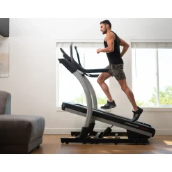NordicTrack Incline Laufband Commercial X22i (Ausstellungsstück)